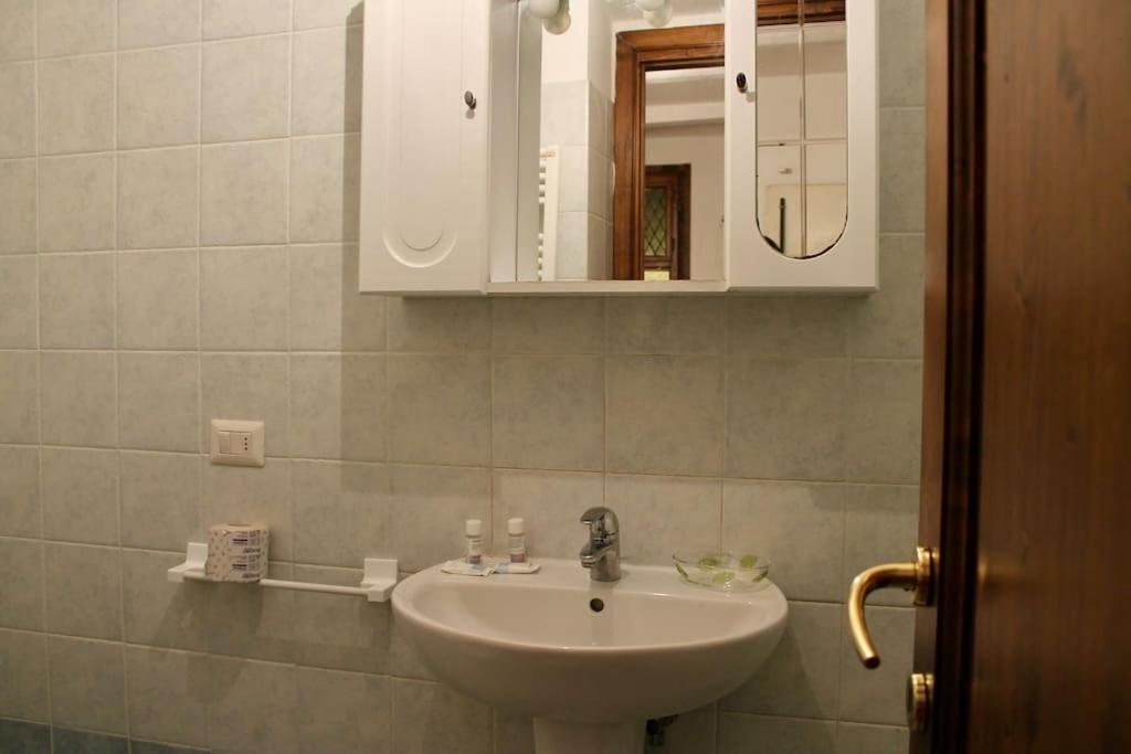 Cute Apartment Near Santa Croce Florence Luaran gambar